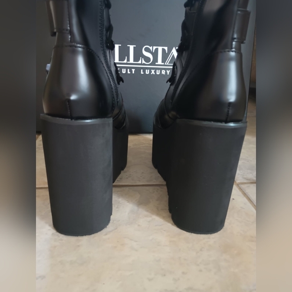 Killstar - Lugosi Black Combat Lace-Up Boots - Picture 9 of 10